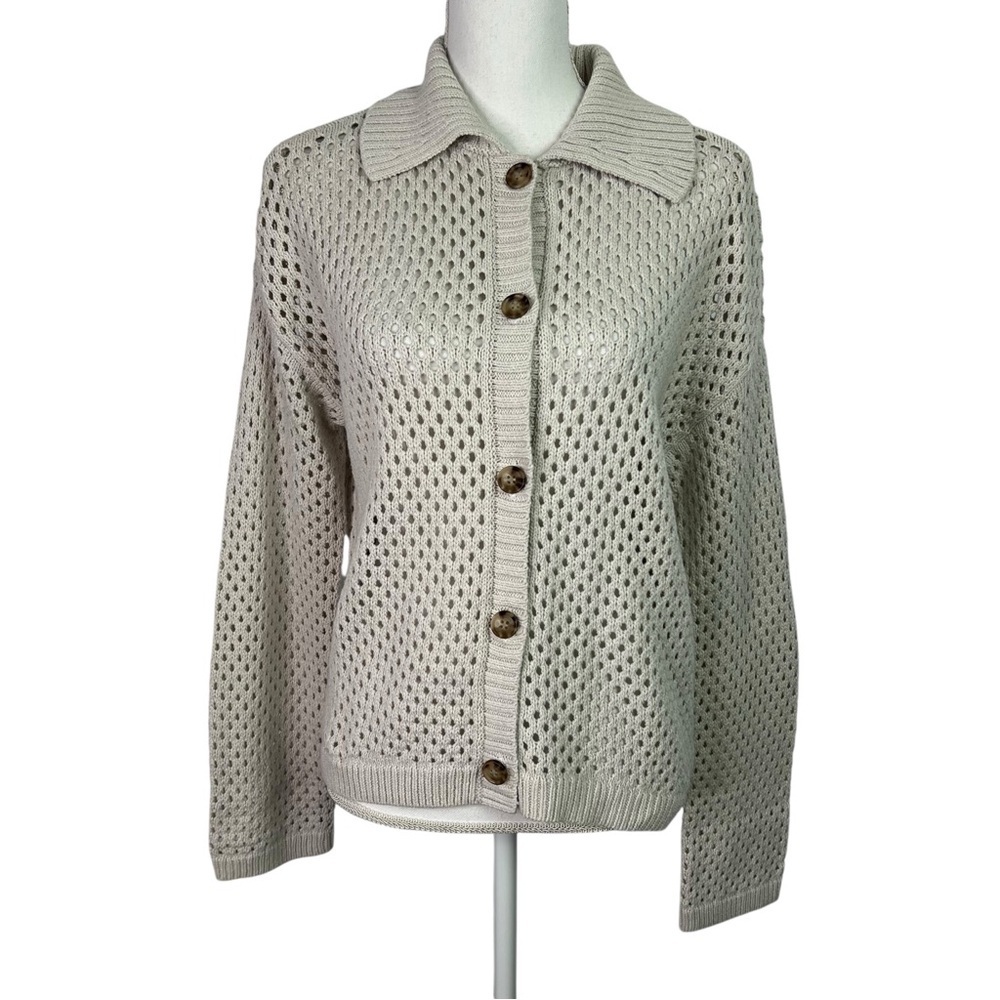 Maurices Women’s Button Front Cardigan Sz Small Color Tan/Beige Open Knit Collar